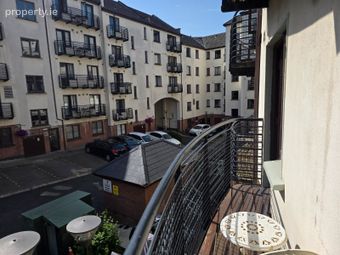 Apartment 28, Augustine Court, Christchurch, Dublin 8 - Image 3