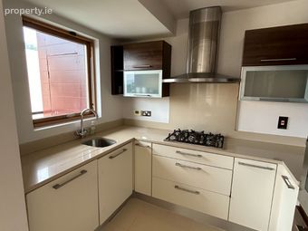 The Grange, Brewery Road, Stillorgan, Leopardstown, Dublin 18 - Image 2