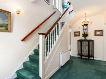 42 Foxrock Park, Foxrock, Dublin 18, Foxrock, Dublin 18 - Image 2