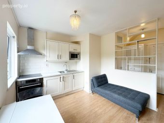 Flat 3, 37 Leeson Street Upper, Ballsbridge, Dublin 4 - Image 4