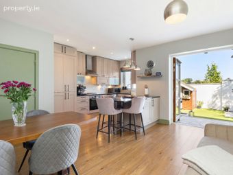 4 Belarmine Court, Belarmine, Stepaside, Dublin 18 - Image 5