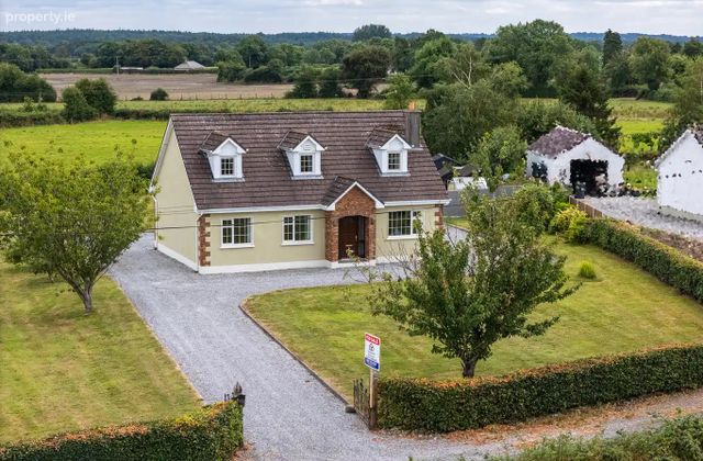Mohia Lane, Killurin, Tullamore, Co. Offaly - Click to view photos