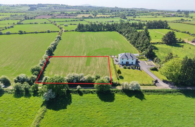 Barnadown, Hugginstown, Co. Kilkenny - Click to view photos