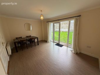 10 Castlelea Avenue, Lansdowne, Portarlington, Co. Laois - Image 2
