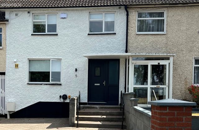 5 Meadow Park Avenue, Dublin 14, Churchtown, Dublin 14 - Click to view photos