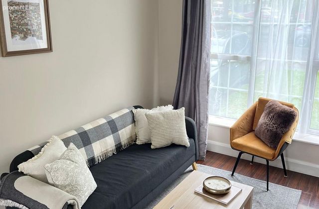 Kimmage Grove, Kimmage, Dublin 6w - Click to view photos