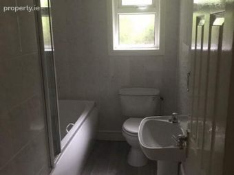 5 Pinewood, Bonavalley, Athlone, Co. Westmeath, Athlone, Co. Westmeath - Image 2