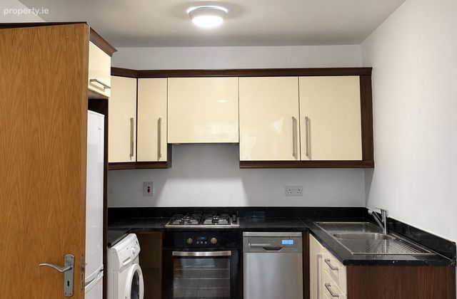 59 Hampton Wood Avenue, Hampton Wood, Poppintree, Dublin 11 - Click to view photos
