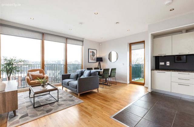 182 Sancton Wood, Heuston South Quarter, Saint John's Road West, Dublin 8, Dublin 8 - Click to view photos