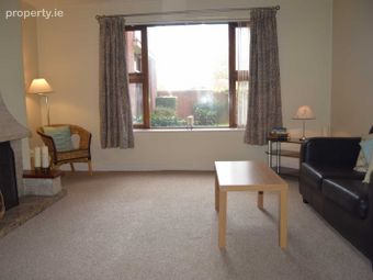 8 Strandville House, Clontarf, Dublin 3 - Image 3