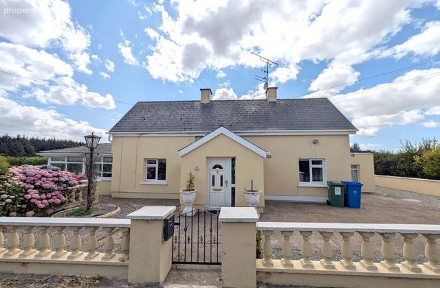 Rose Cottage, Rochestown, Ballymitty, Co. Wexford - Click to view photos