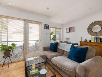 2 Engleberg Court, Dun Laoghaire, Co Dublin, Dun Laoghaire, Co. Dublin - Image 2