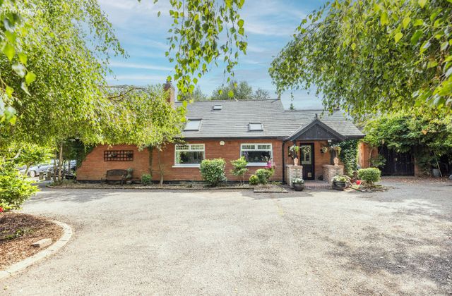 Mermaid Cottage, Cruisetown, Clogherhead, Co. Louth - Click to view photos