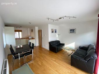 33 Cluain Shee, Aiken's Village, Sandyford, Dublin 18