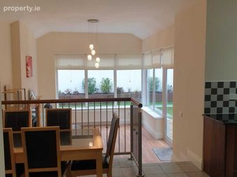 8 Clarkes Wood, Mount Oval Village, Rochestown, Co. Cork - Image 5