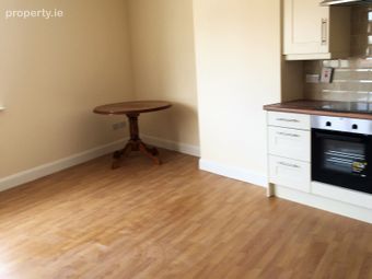 4A Crumlin Village, Dublin 12 - Image 4
