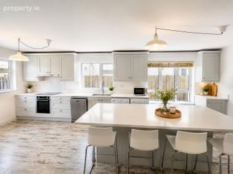 Foxbury, Golf Links Road, Bettystown, Co. Meath - Image 3