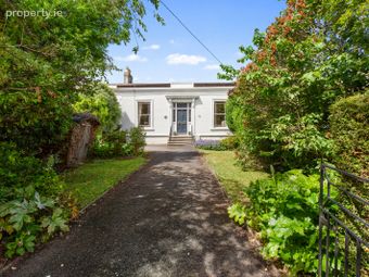 19 Mulgrave Terrace, Dun Laoghaire, Co Dublin, Dun Laoghaire, Co. Dublin - Image 2