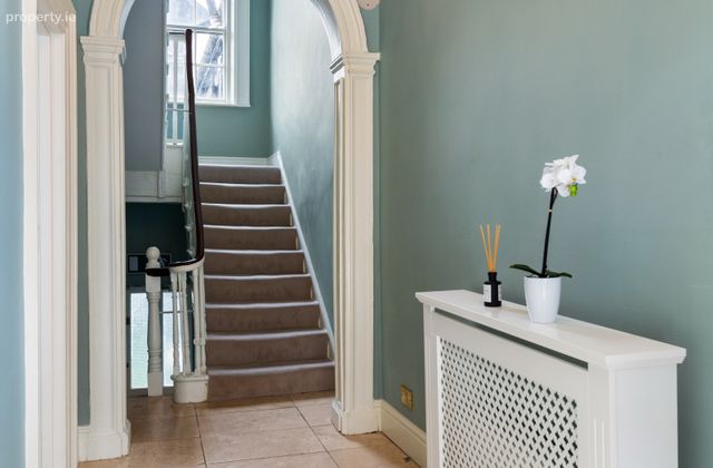 Hume Street, Dublin 2 - Click to view photos