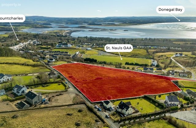 Old Road, Mountcharles, Co. Donegal - Click to view photos