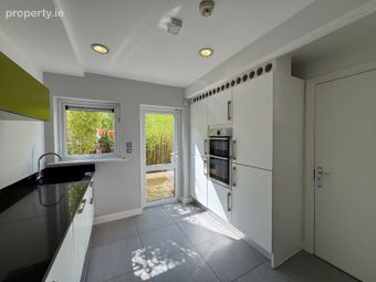 24 Belmayne Avenue, Belmayne, Clongriffin, Dublin 13 - Image 4