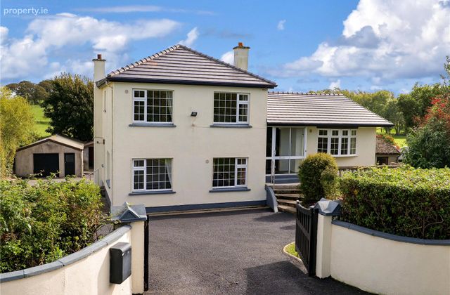 Treanlaur, Maree, Oranmore, Co. Galway, Rinville, Co. Galway - Click to view photos