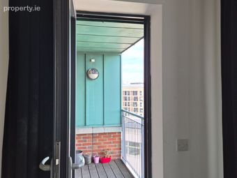 Apartment 25, Gloucester Square, Railway Street, Dublin 1 - Image 5