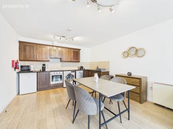 16 Block A, The Courtyard Apartments, Summerhill Terrace, Waterford City Centre, Co. Waterford - Image 4