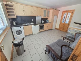 17 Curraheen, Saint Nessan's Road, Dooradoyle, Co. Limerick - Image 5