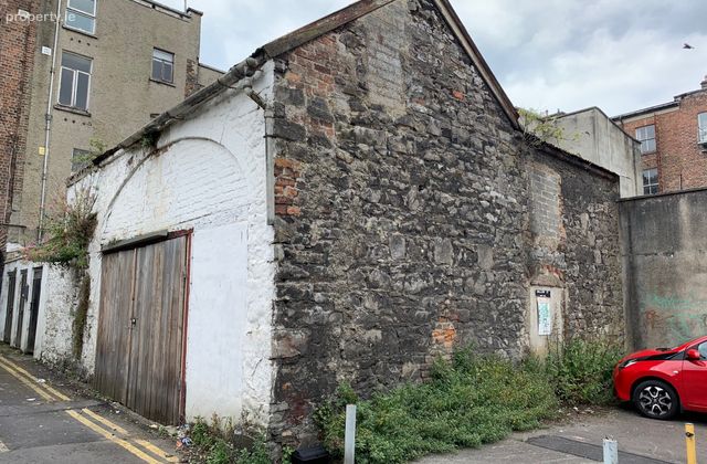 Mews Off Mallow St., Limerick City Centre, Co. Limerick - Click to view photos