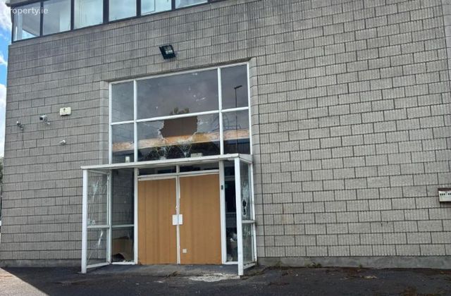 Unit 1, Whitestown Road, Oldbawn, Dublin 24 - Click to view photos