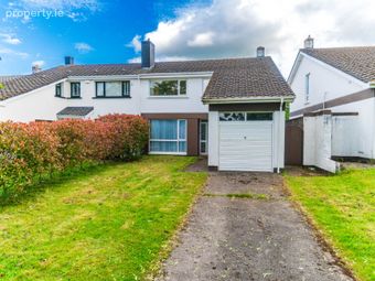 82 Lakelands, Naas, Co. Kildare, Naas, Co. Kildare - Image 2