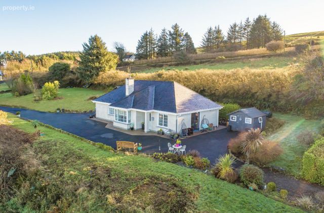 Robin Hill, Ballyguiry, Dungarvan, Co. Waterford - Click to view photos