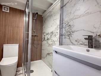Apartment 4, 55/56 Leeson Street Upper, Dublin 4 - Image 2