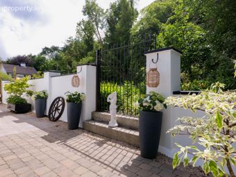 Lissadell, 37 Pairc Na Gcaor, Moycullen, Co Galway, Moycullen, Co. Galway - Image 3