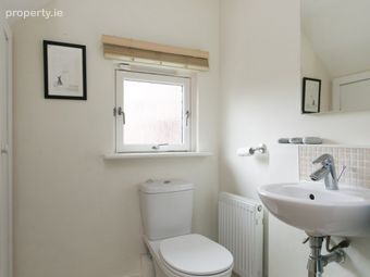 7 Belarmine Square, Stepaside, Dublin 18, Stepaside, Dublin 18 - Image 4