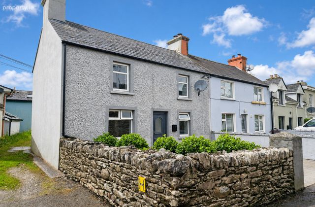 1 Downing's Row, Kenmare, Kenmare, Co. Kerry - Click to view photos