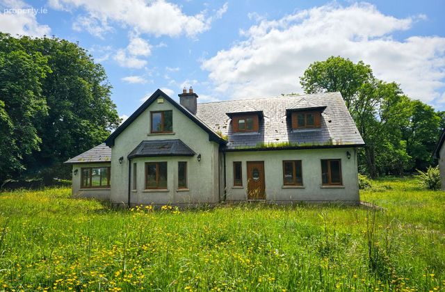 Nealepark, The Neale, Neale, Co. Mayo - Click to view photos