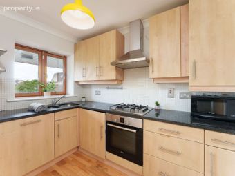 6 Belarmine Vale, Belarmine, Stepaside, Dublin 18 - Image 5