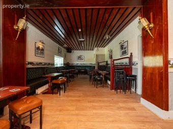 Coach House &amp; Olde Bar,main Street,glaslough,monaghan, Glaslough, Co. Monaghan - Image 5