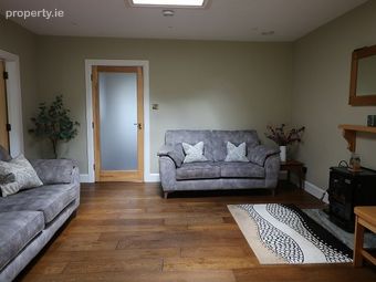 4 The Low Road, Clifden, Co. Galway - Image 2