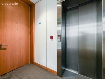 32 Hill Of Down House, Spencer Dock, Dublin 1, IFSC, Dublin 1 - Image 4