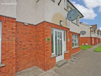 22 Town Court, Shannon, Clare, Shannon, Co. Clare - Image 3