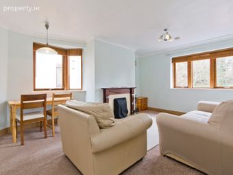 8 Beauparc Downs, Monkstown Valley, Monkstown, Co. Dublin, Monkstown, Co. Dublin - Image 3
