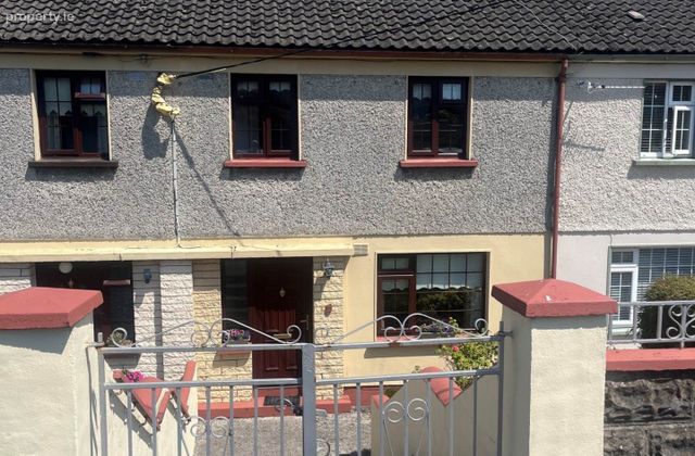 12 Clarke Villas, Clonmel, Co. Tipperary, Clonmel, Co. Tipperary - Click to view photos