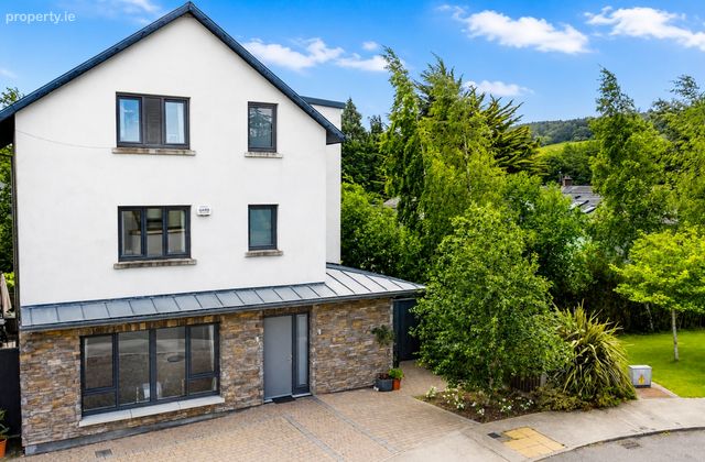 11 Struan Glen, Kilternan, Dublin 18, Kilternan, Dublin 18 - Click to view photos