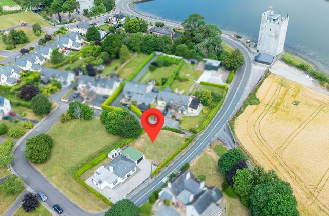 Castleview, Belvelly, Belvelly, Co. Cork - Click to view photos
