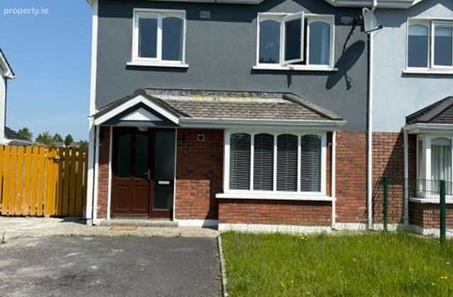 7 Cherryvale, Ballyhaunis, Co. Mayo - Click to view photos