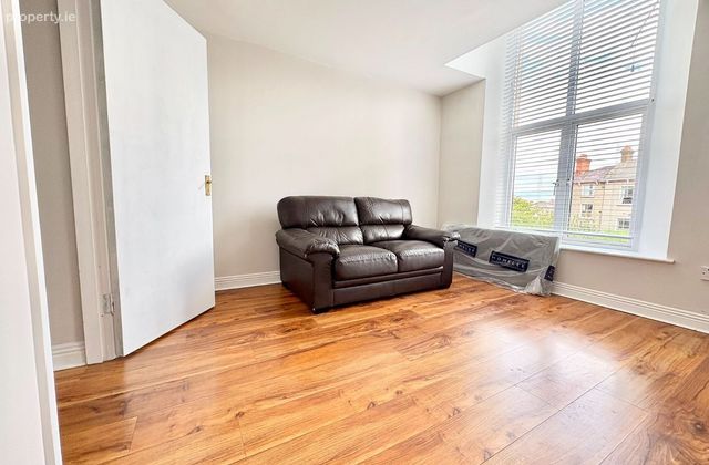 Rathmines Road Upper, Dartry, Dublin 6 - Click to view photos