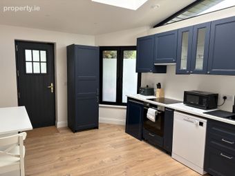 Castle Park, Monkstown, Blackrock, Co. Dublin, Monkstown, Co. Dublin - Image 2